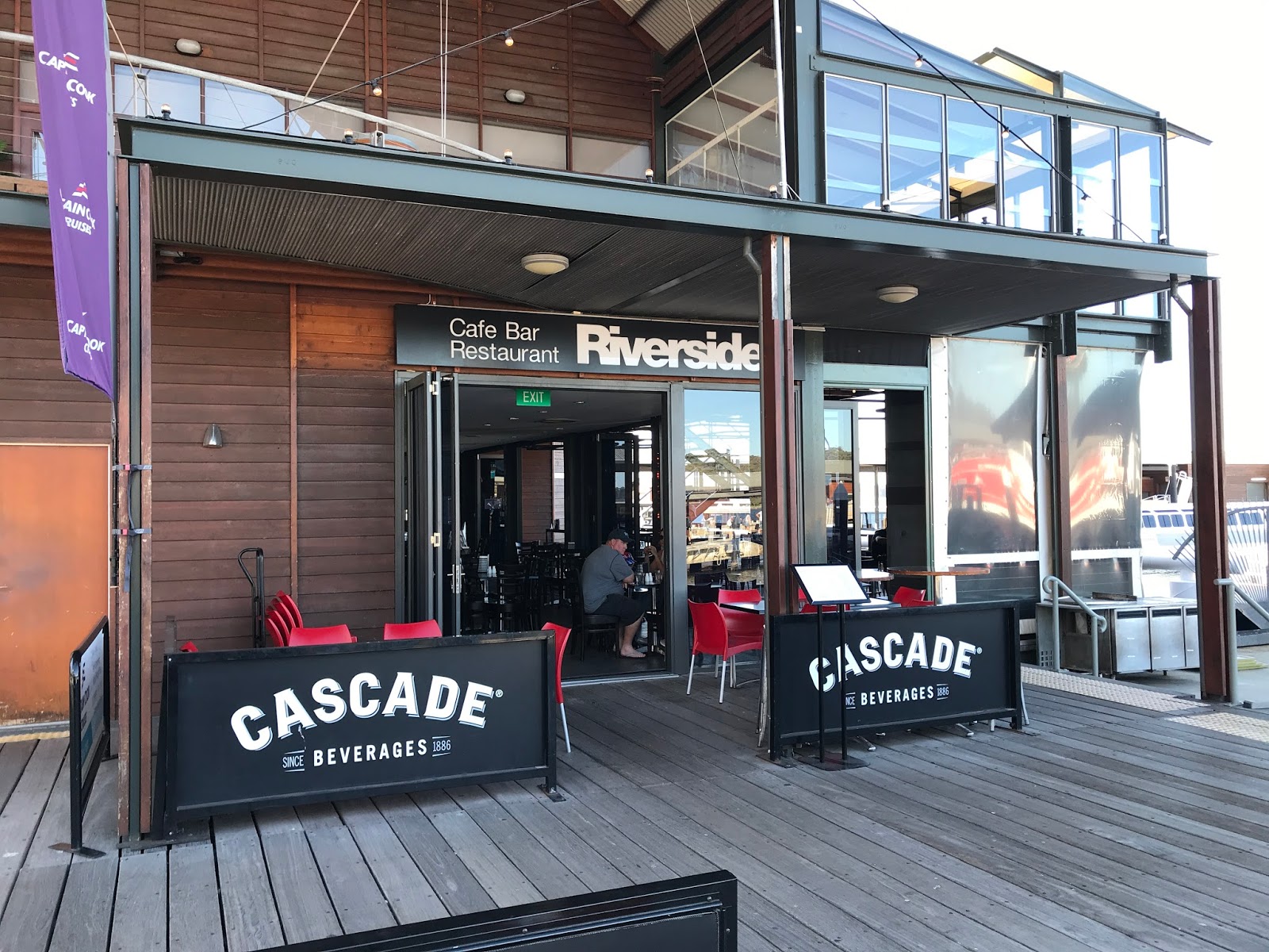 Riverside Cafe slider image