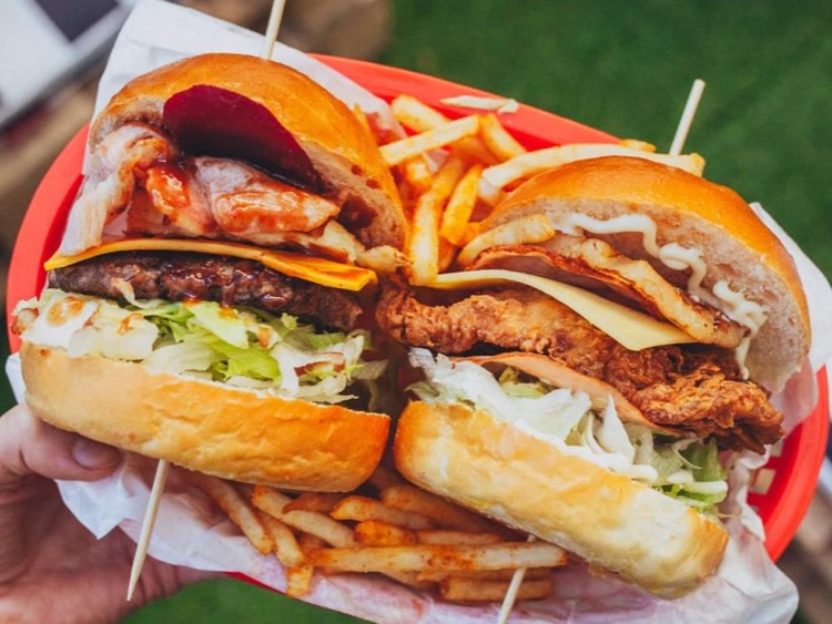 Benny's American Takeaway Hindley  slider image