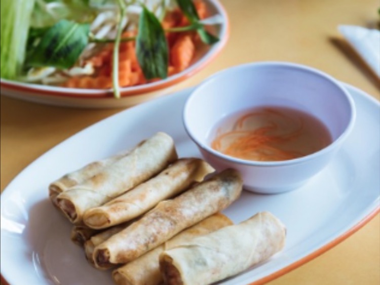Vinh Vinh slider image