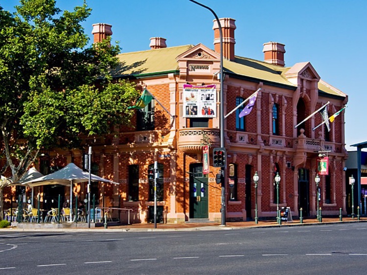 Norwood Hotel slider image