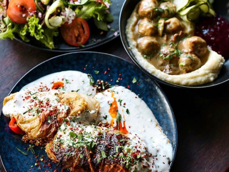 Euro Kitchen slider image
