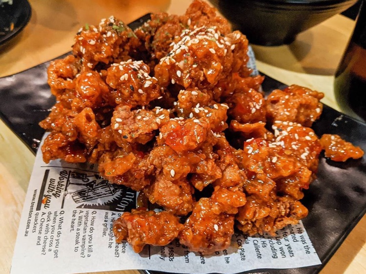 10000WON KOREAN FRIED CHICKEN slider image