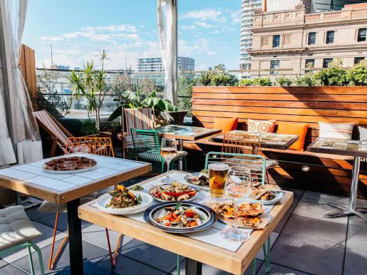 Bar Ombré - Rooftop slider image