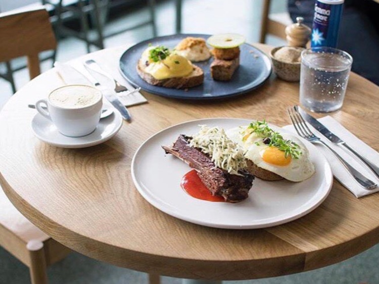 St Martin's Cafe slider image
