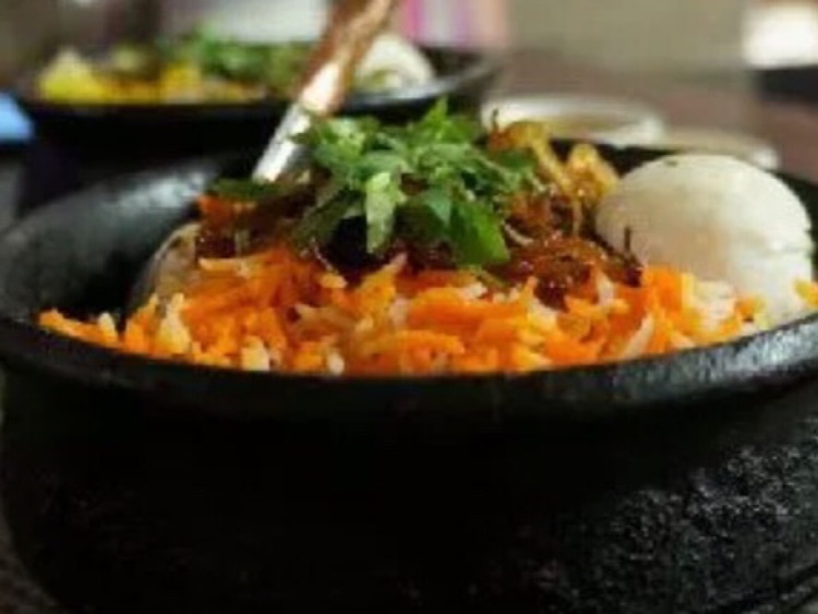 BaahuBali Indian Restaurant slider image