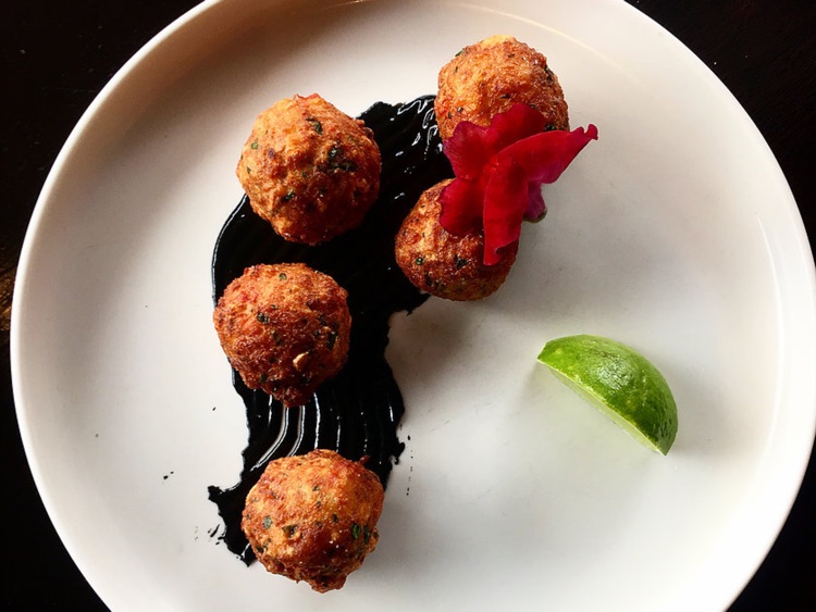 Tu Restaurant slider image
