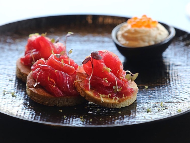 Tu Restaurant slider image