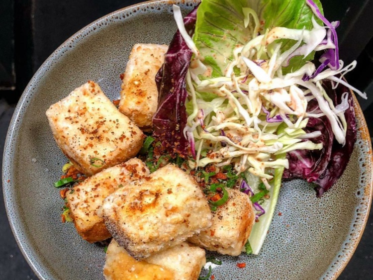 Bowl Bowl Dumpling slider image