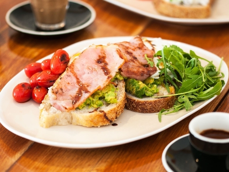 Cafe Aura slider image