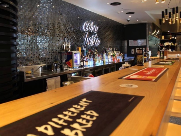 Casa Besta Restaurant slider image