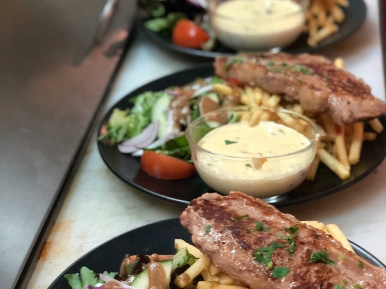 Armaniis Cafe Cucina - Bundoora slider image