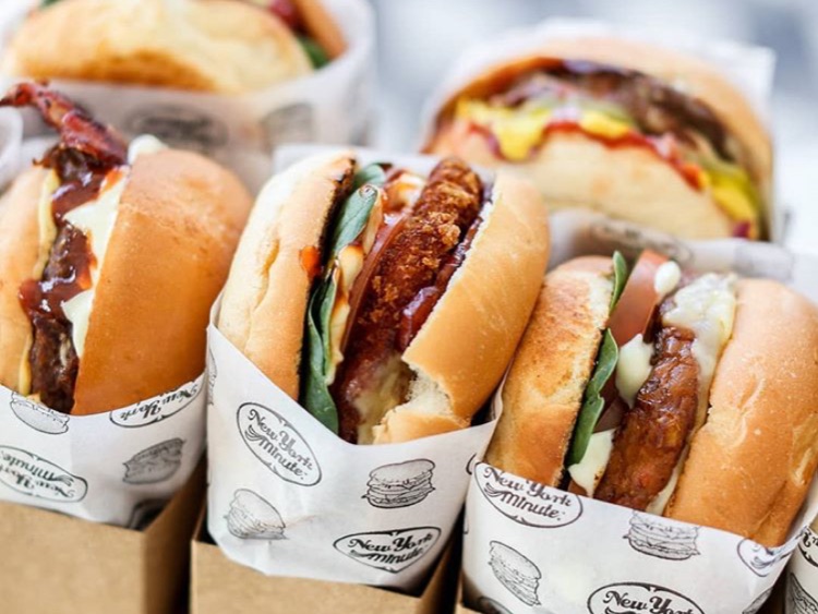 New York Minute Carlton slider image