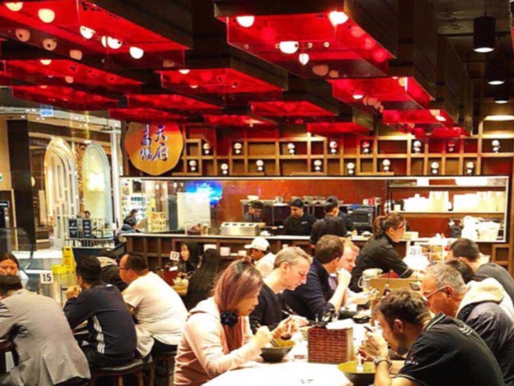 Dainty Sichuan - Noodle Express (Emporium) slider image