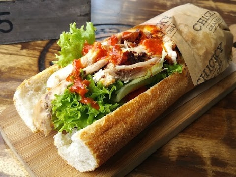Chicky Char Char slider image