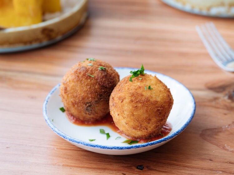 Farro Pizzeria & Cucina slider image
