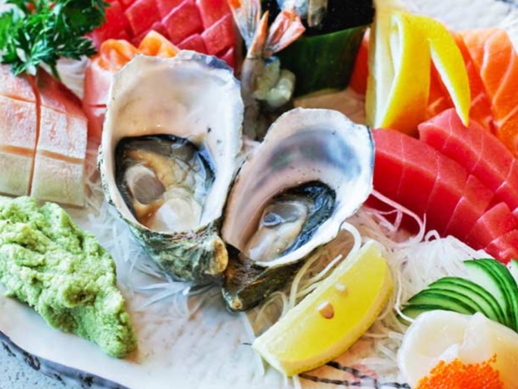 Ginga Japanese Sushi Bar - Portside  slider image