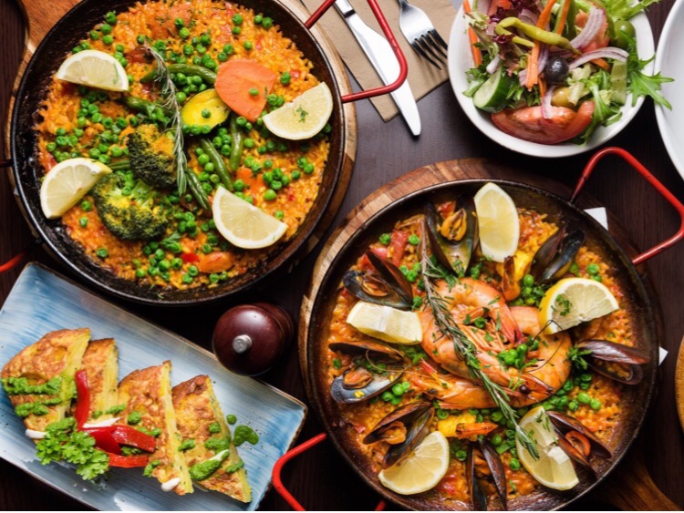 Lola Cocina Spanish Restaurant | Crows Nest slider image