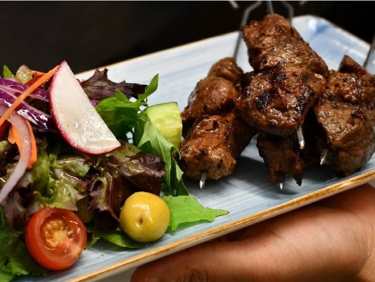 Lola Cocina Spanish Restaurant | Crows Nest slider image