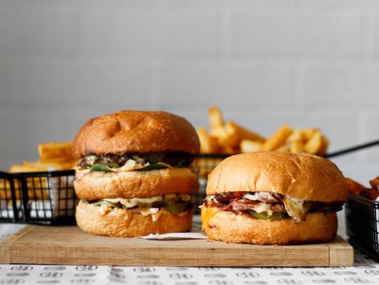 New York Minute - Moonee Ponds slider image