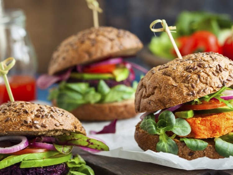 Ayla's Cafe slider image