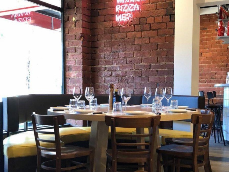 Zanini Pizzeria slider image