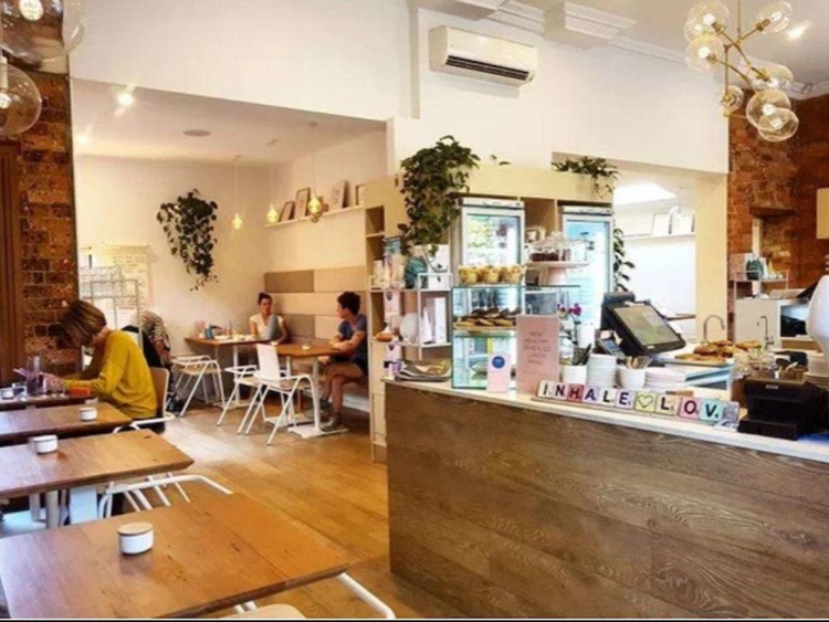 Market on Malvern Cafe slider image
