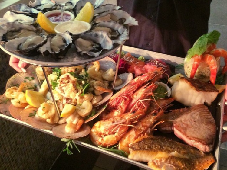 Richmond Oysters slider image