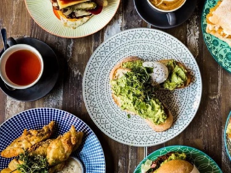 Nosh Cafe & Restaurant slider image