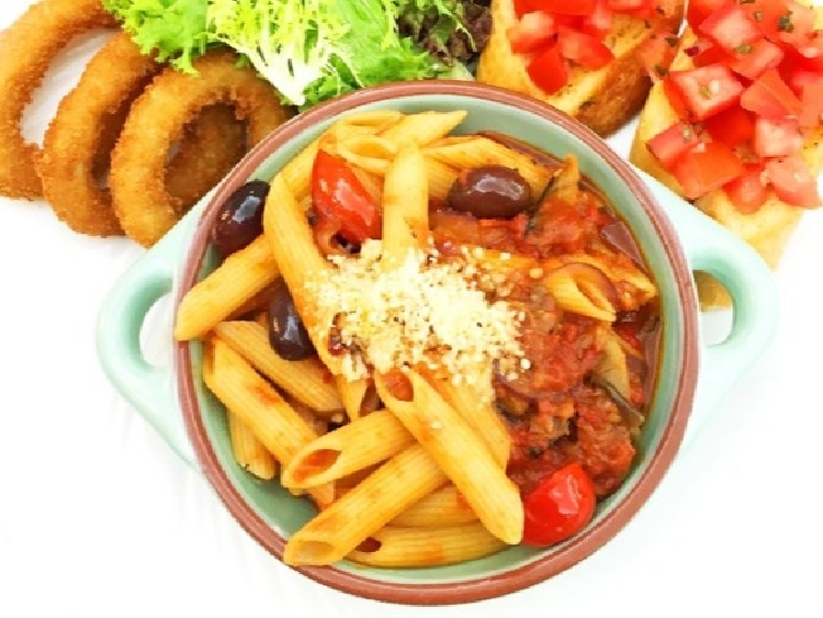 Nosh Cafe & Restaurant slider image